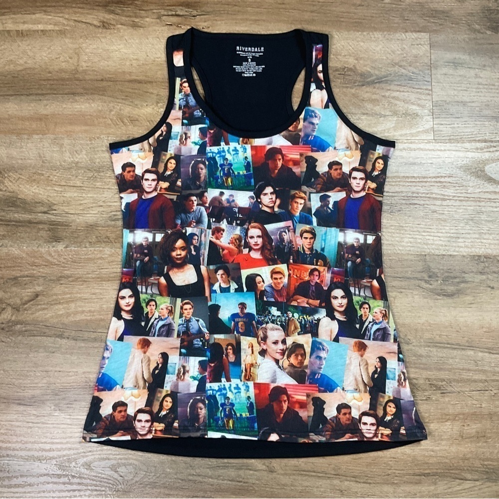 Riverdale Tank Top Size S Graphic Photo Racerback All Over Print Black M…